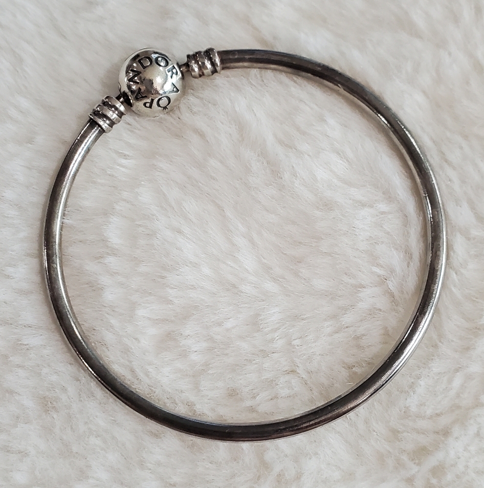 Pandora sterling silver bangle bracelet 6.7" - Picture 2 of 2